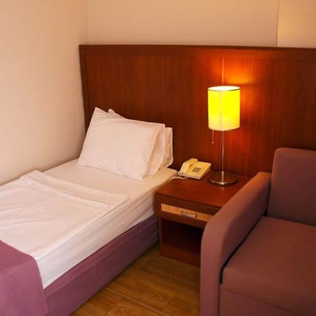 Avisos Hotel And Apartment Marmaris Exterior foto
